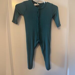 Newborn Kyte baby snap footie pajamas in emerald